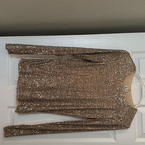 Free People gold rush long sleeve slim top. Small. - Picture 1 of 5